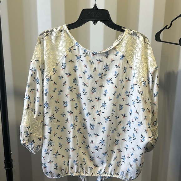 gimmicks by BKE Tops - Buckle gimmicks. Florals too